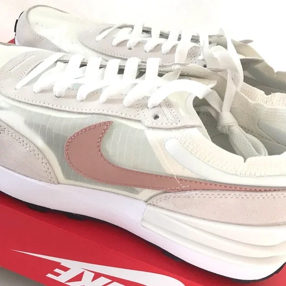 NWT Nike Women’s Waffle One Shoes Size: 11 - Picture 7 of 13